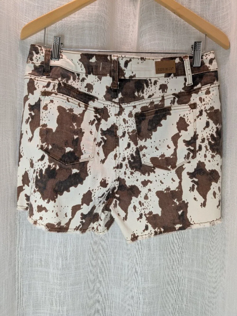 Judy Blue Women's Brown & White Cow Print Shorts Size XL